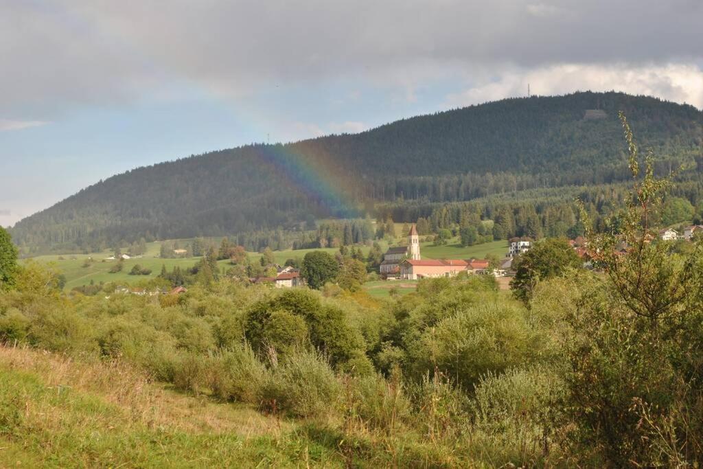Gite Du Fourperet-Parc Naturel Du Haut-Jura Longevilles-Mont-d'Or Bagian luar foto